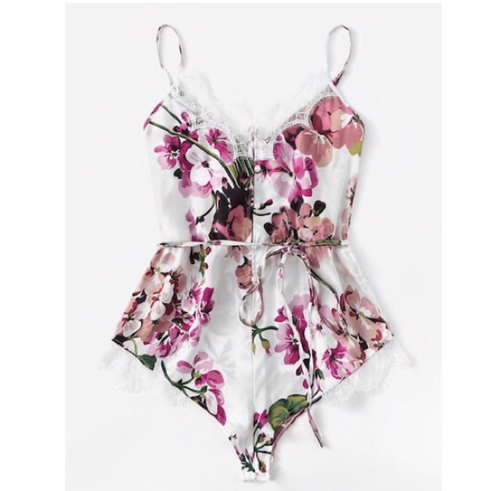 SHEIN Teddy Lace Romper